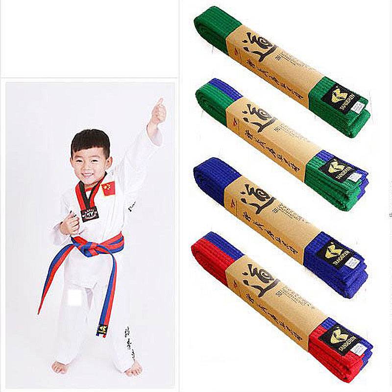 The black belt of the taekwondo children's adult belt