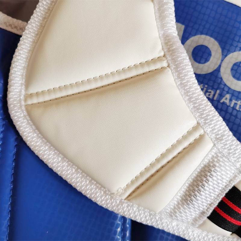 taekwondo for chest mootoo and adult children for taekwondo for both sides of the red blue