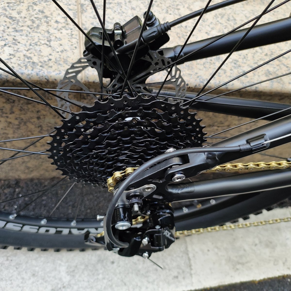 Aluminum Alloy Full Suspension Frame 11 Speed Bike Air Front Fork Bicycle Hydraulic Brakes Mountain Bicycle Bike