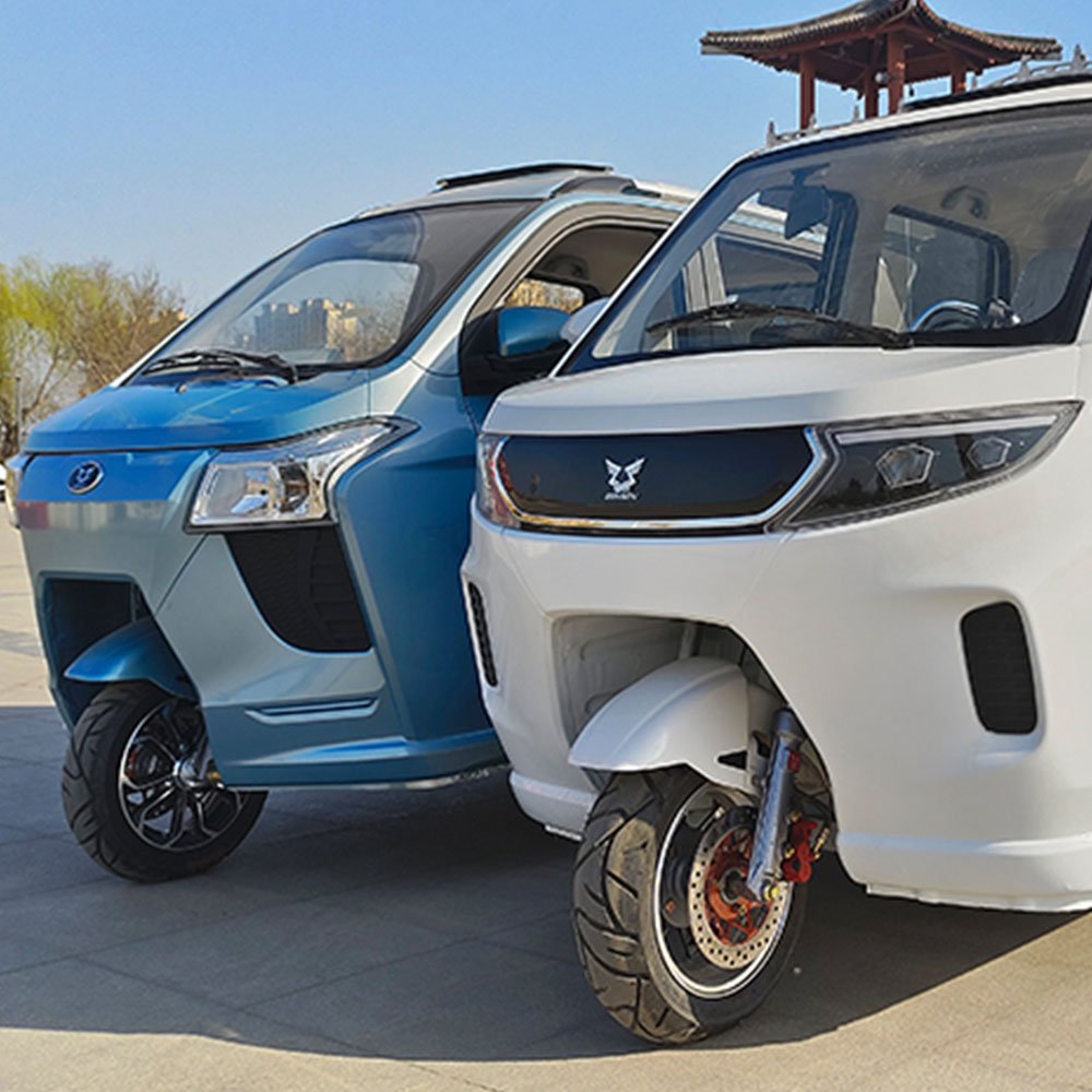 ZS Powerful High Speed Fashion 3 Wheels Passengers Fuel Engine Motorcycles Fully Enclosed Covered Mobility Electric Scooter