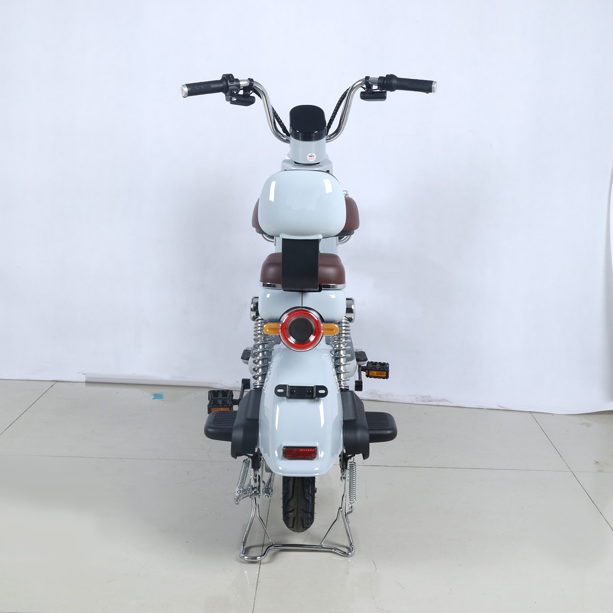 Electric Bicycle 350W 48V Electric city Bike Lead-acid Battery Two-wheeled Electric Scooter