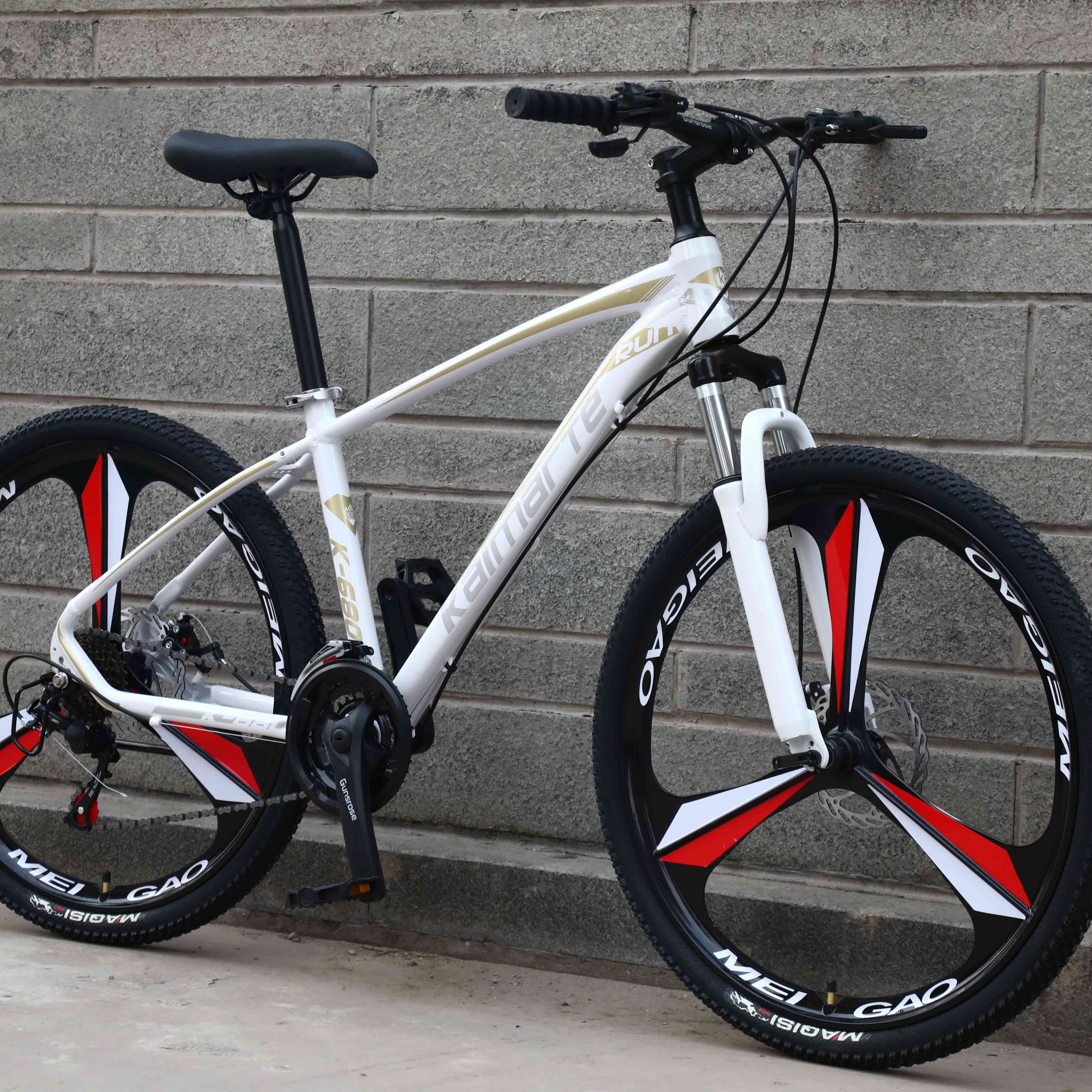 MA08 High Quality Bicicleta Velo VTT 24/26/27.5/29 Inch High Carbon Steel Shimano Bicycle Mountain Bike