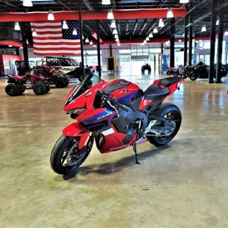2025 HONDAS CBR1000RR R Sport Motorcycle Best Selling