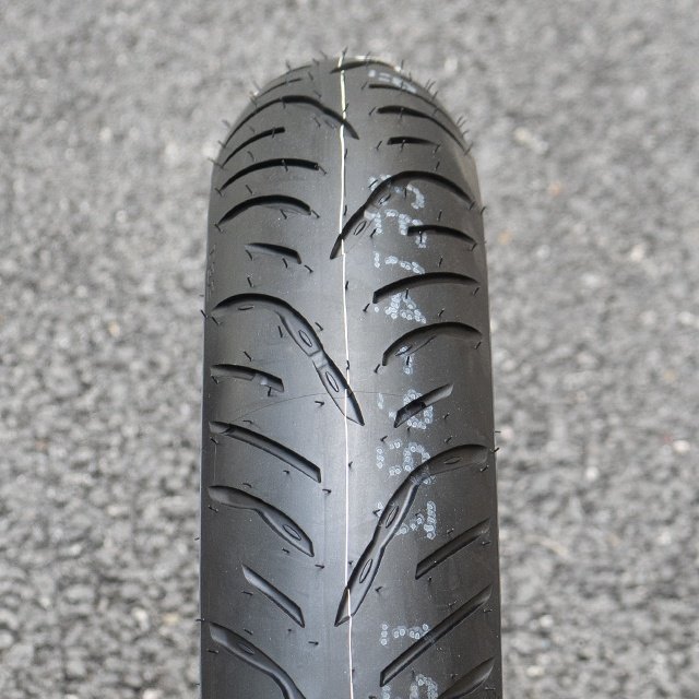 Motorcycle tire tread Battlax Sport Touring 110/80 R19 M/C and 160/60 ZR 17 M/C