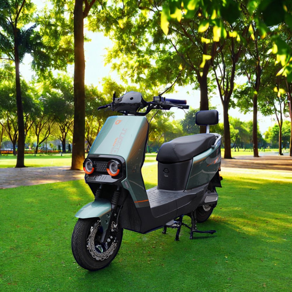 Factory Hot Sale Electric Bicycle Scooter With Pedals City Electric Bicycle Scooter 2 Wheel Electric Bike Scooter With Pedals