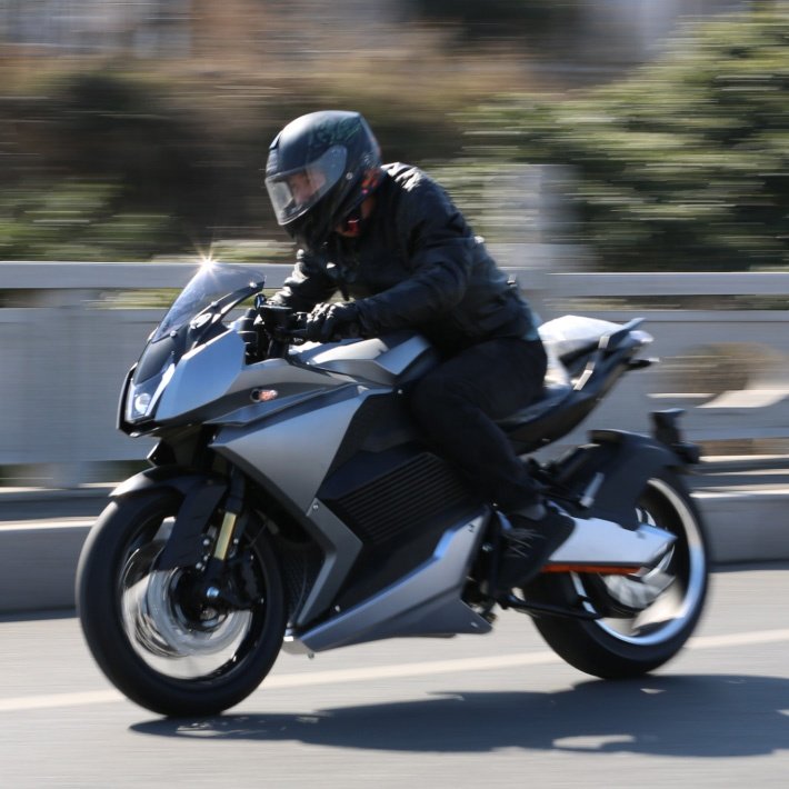 Dongma EEC High Speed Motorbike China wholesale heavy moto bikes Off Road Scooter Motor 150km/H Electric Motorcycle