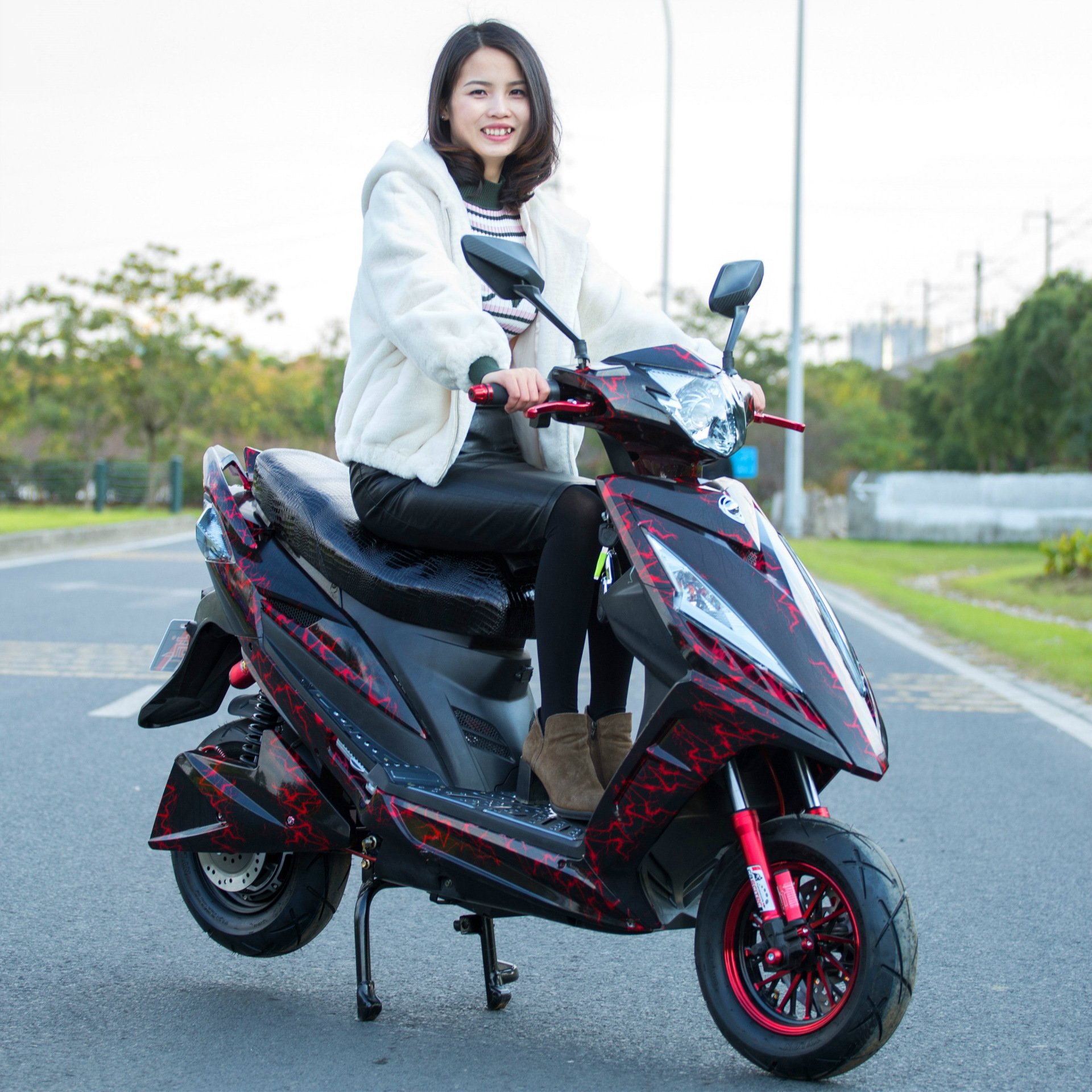 Powerful high quality cool race off road 72v 8000w electric motorcycle scooter for adult