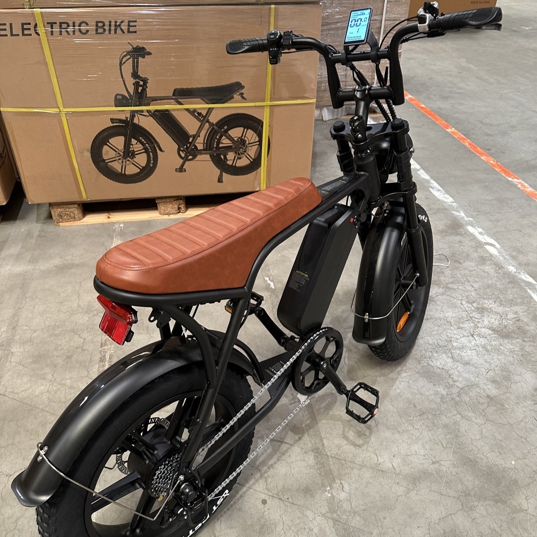 15Ah Lithium Battery Power Ebike with 7 Speed 20*4.0 Inch Fat Tire Electric Mountain Bike OUXI V8