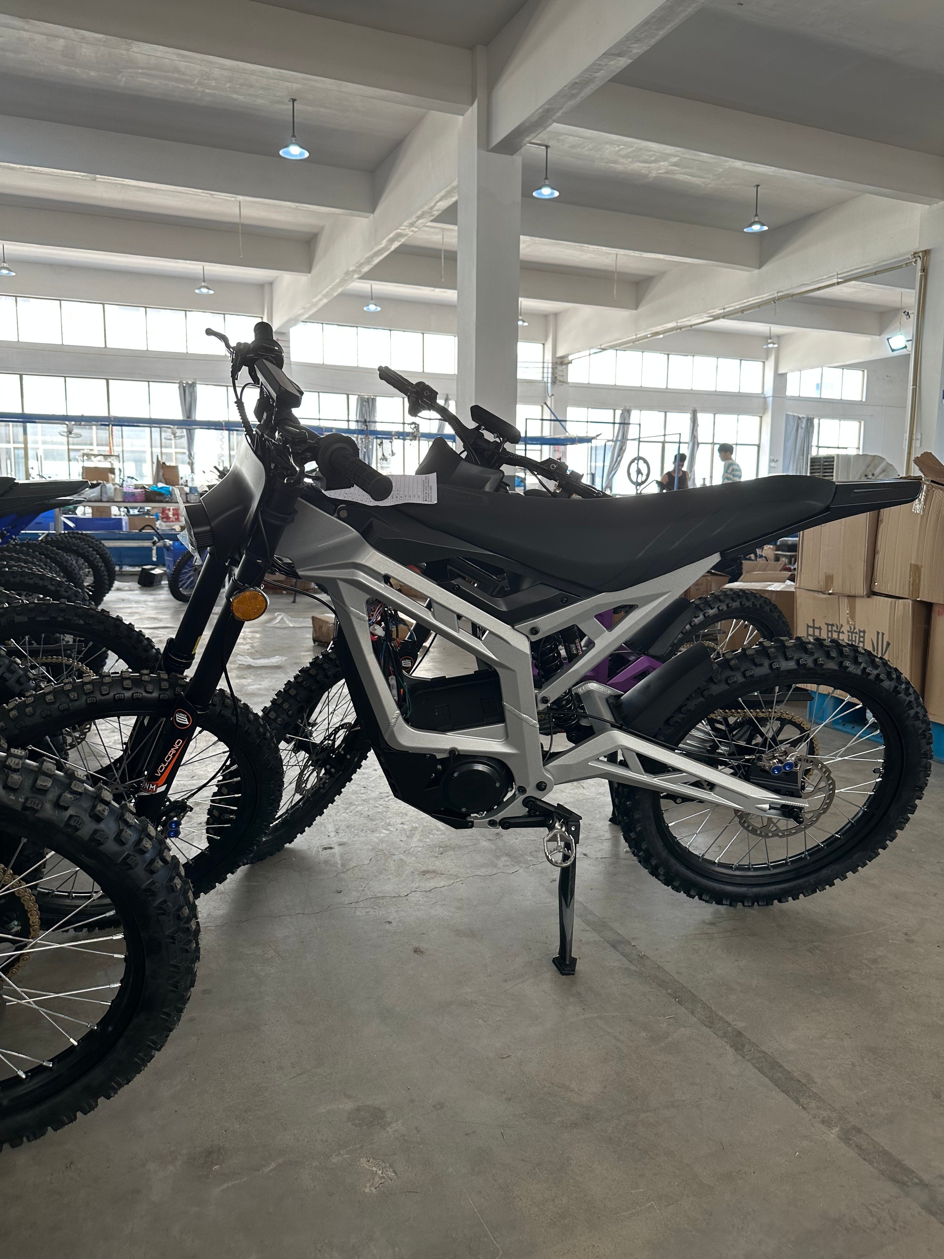 Electric Mountain Bikes 6000W Powerful High Speed Dirty Bikes Full Suspension Surron Off Road Electric Dirt Bike Bicycles Adult