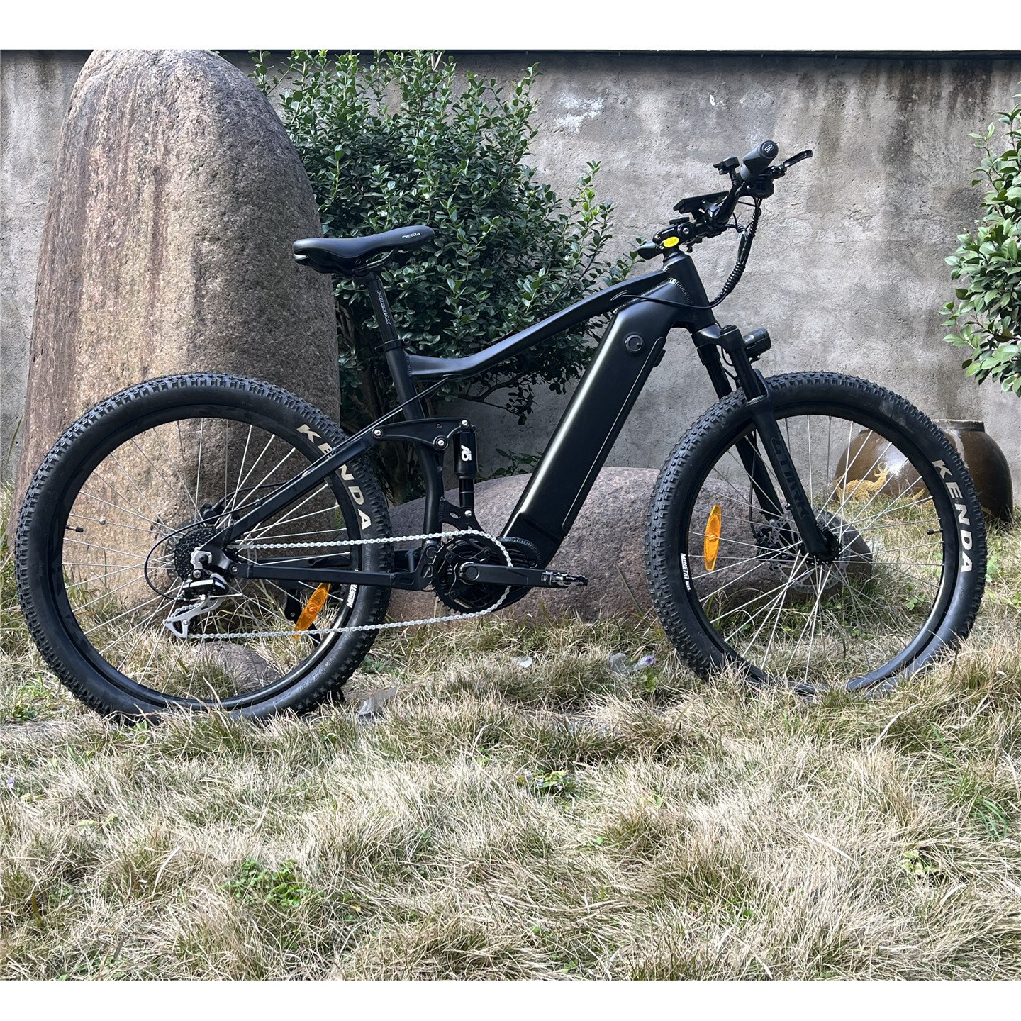 26*2.8 bafang mid drive M600 full suspension electric mountain bike