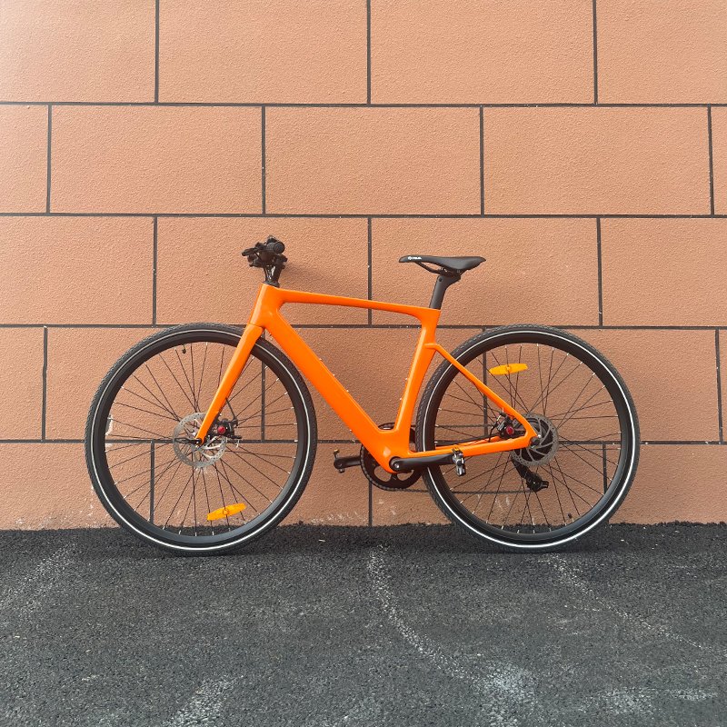 Carbon Fiber Frame Bafang 250w Motor Ebike 7 Speed Shimano Motor 700*32C Tire Electric Bicycle City Ebike