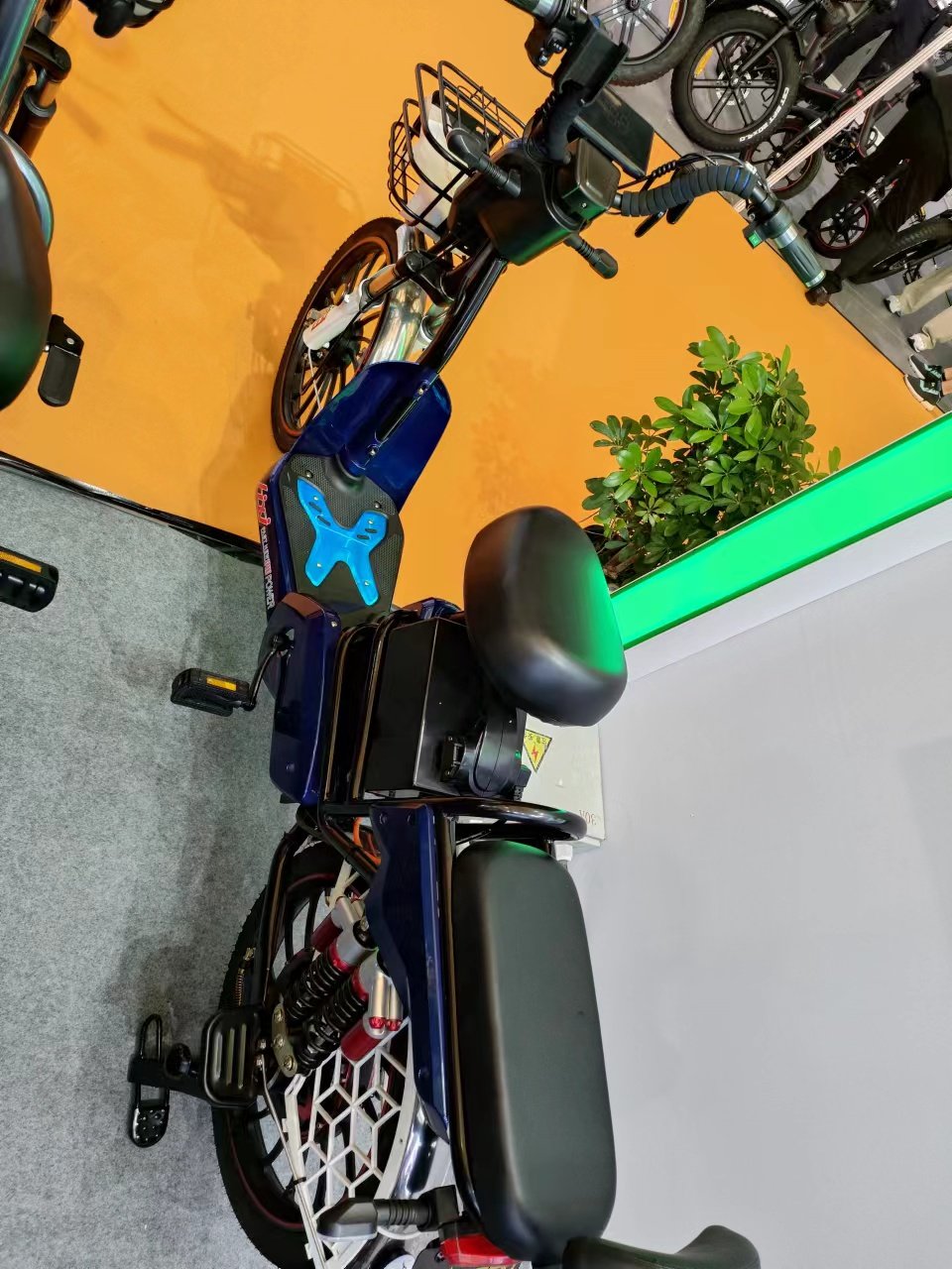2023 Hot Selling 20 inch electric bike 500W adult bicycle electric city electric bike