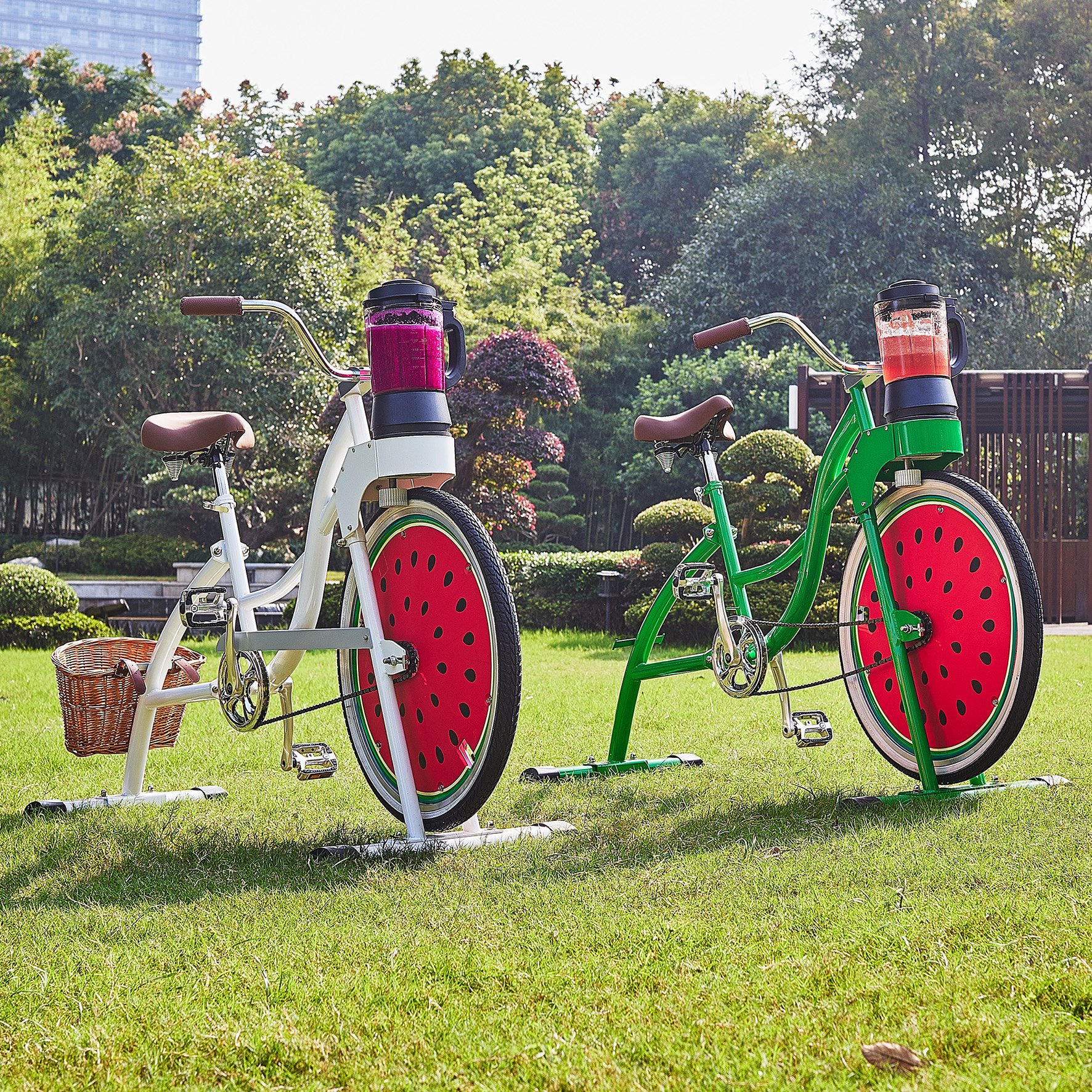 EXI Bike Advertising Green Professional Sportbikes Advertising Playing Equipment Blender Bicycles