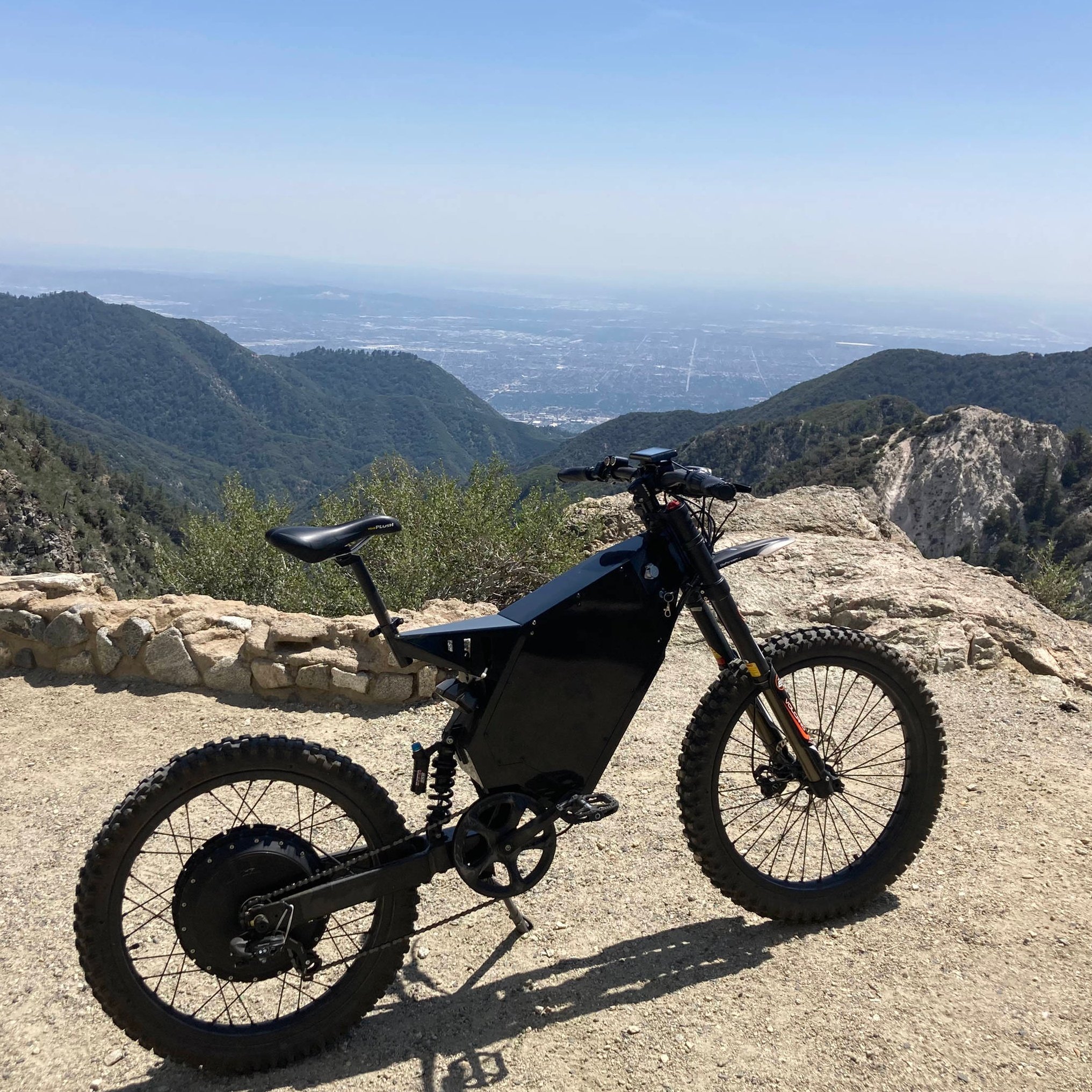 2024 hot Drop Shipping mountain road fat bike fast start Stealth Bomber Dirt Ebike electric bicycle With Big Discount
