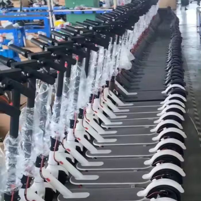 Folding 350W lithium battery new energy electric skateboard bike