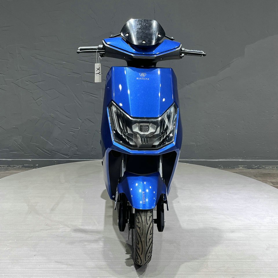 Low Price Long Range Sukuter 3000w Ckd Sport Motorcycle Powerful Adult Bike 2 Wheel Mobbility Scooters Electric Cargo Motorbikes