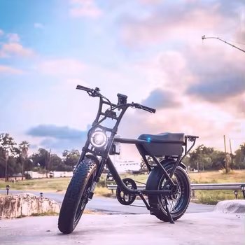 Factory Stock 7 Speed Fat Tire Electric Bike Men Ebike Customized All Terrain Bicycle City E Bike With High Quality