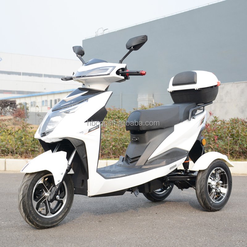 2024 Delivery 1000W Electric Three-Wheel E-Tricycle with down Tube Battery from China Factory Smart Digital Steel Frame