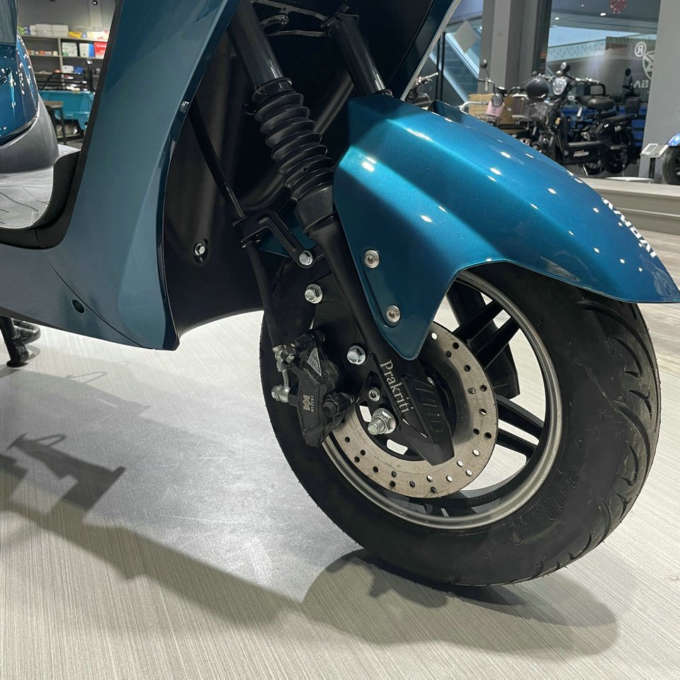 Best Selling Mobility Scooter Powerful Adult Motocross 1500w Ckd Dual Motor Electric Moto 2 Wheel Sportbike Ev Racing Motorcycle