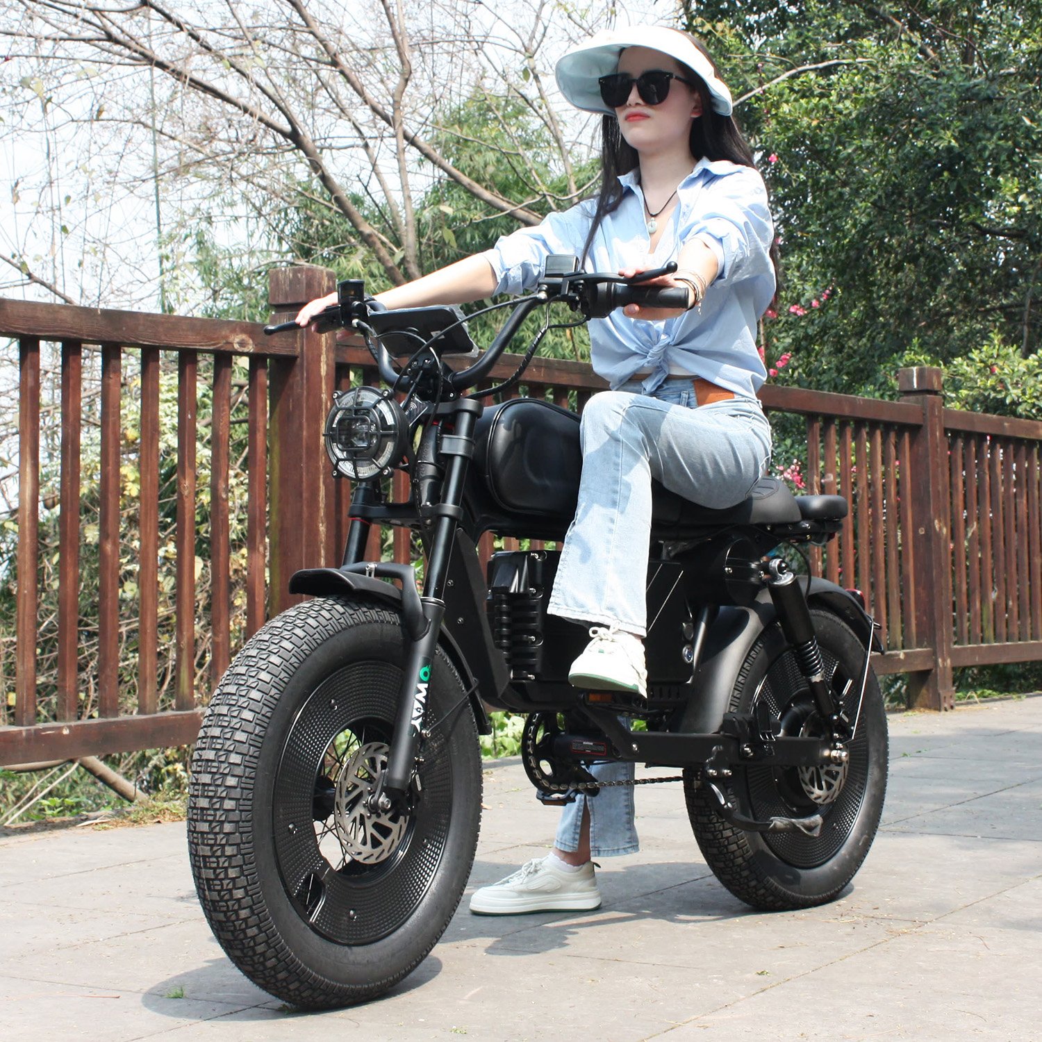 2024 NFC key Remote control city commuting bike customizable battery fairing cover 1500W 3000W Electric City Bike e bike