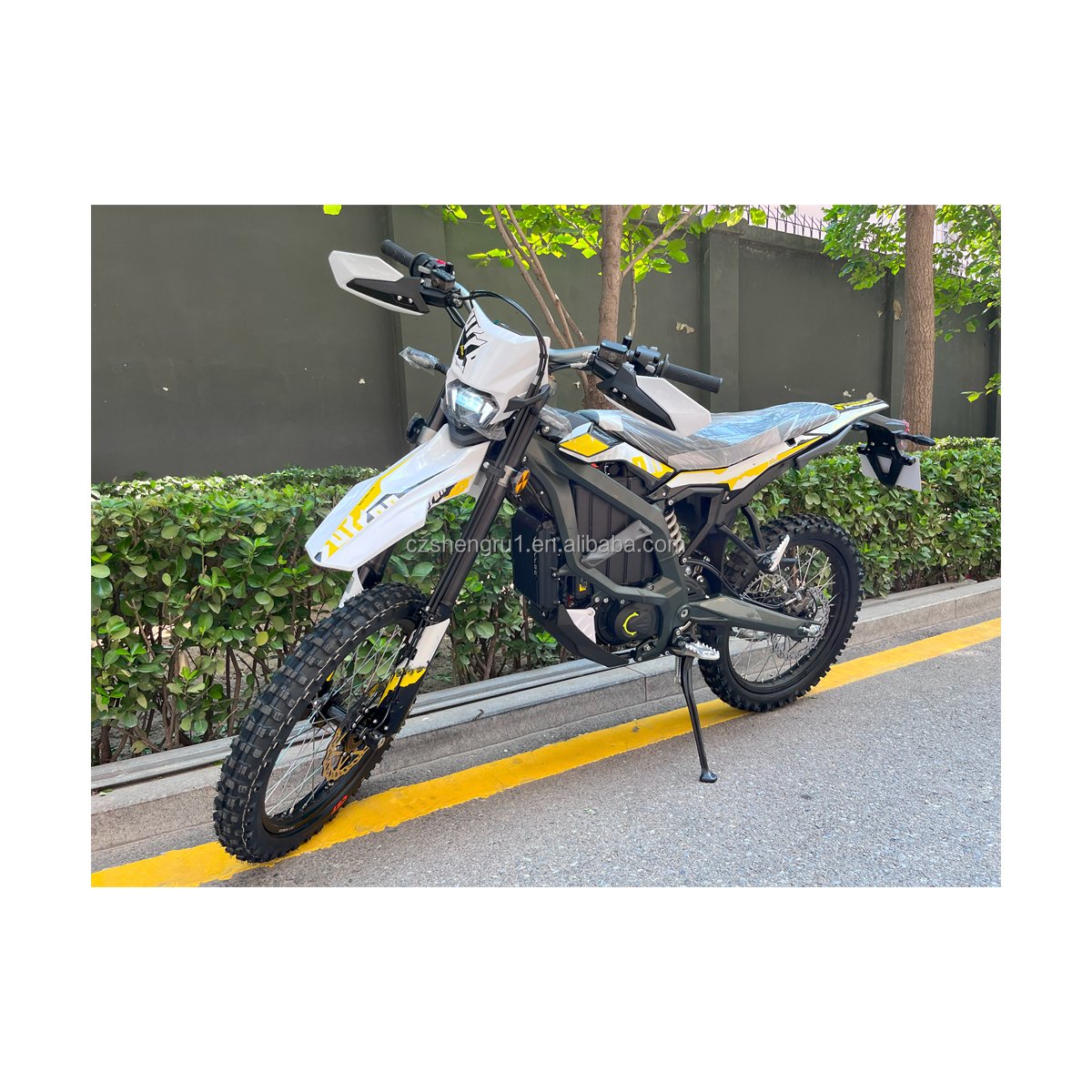 Surron Bikes Light Bee Top Speed 95KM/H Apollo Rfn Ares Rally Pro 79 Bike Falcon M Electric Dirt Bike Bomber Sur ron