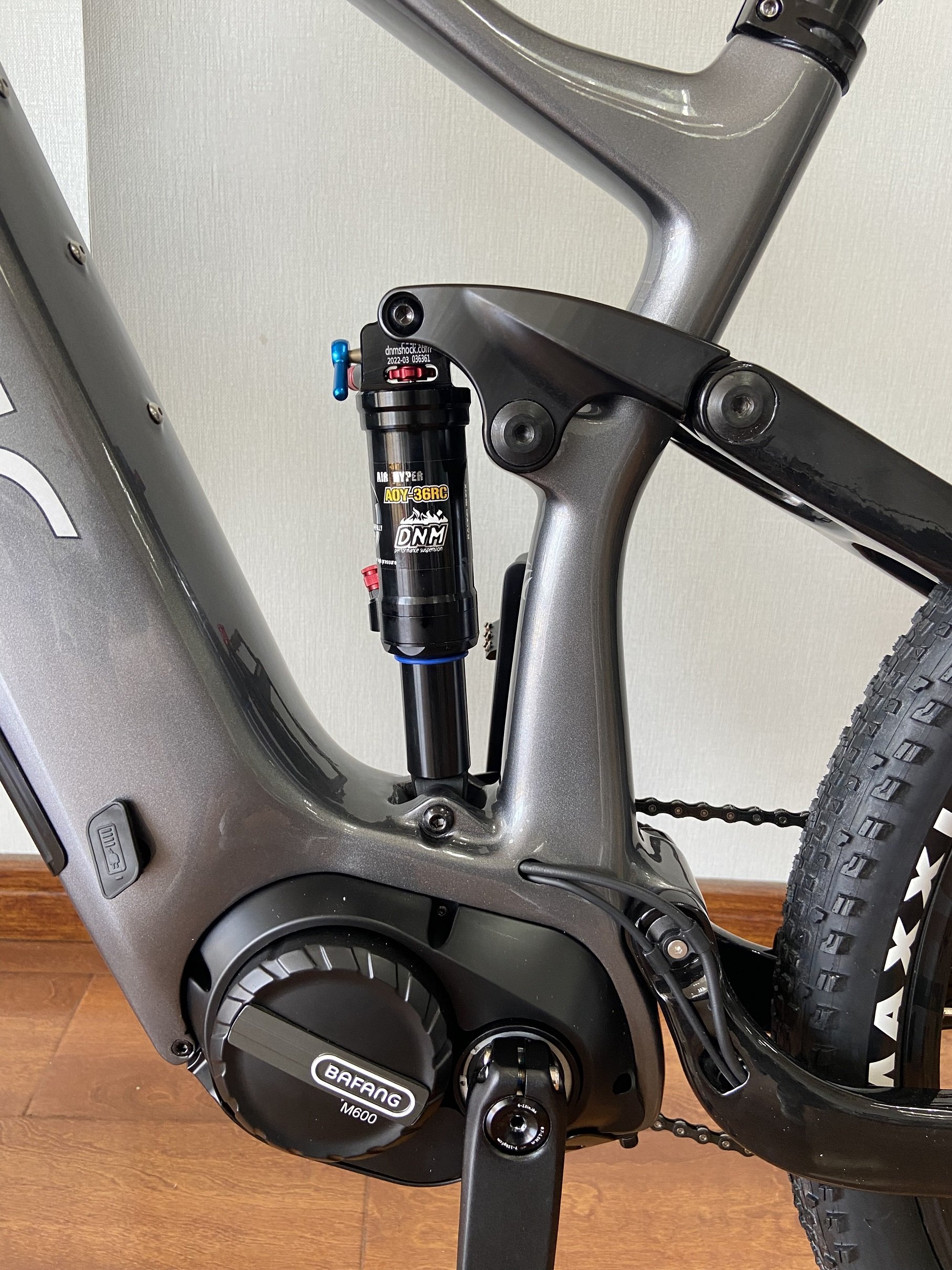 carbon fiber emtb full suspension electric mountain bike e-bike e mtb emtb Bafang M560 500W mid drive full suspension 29 inch