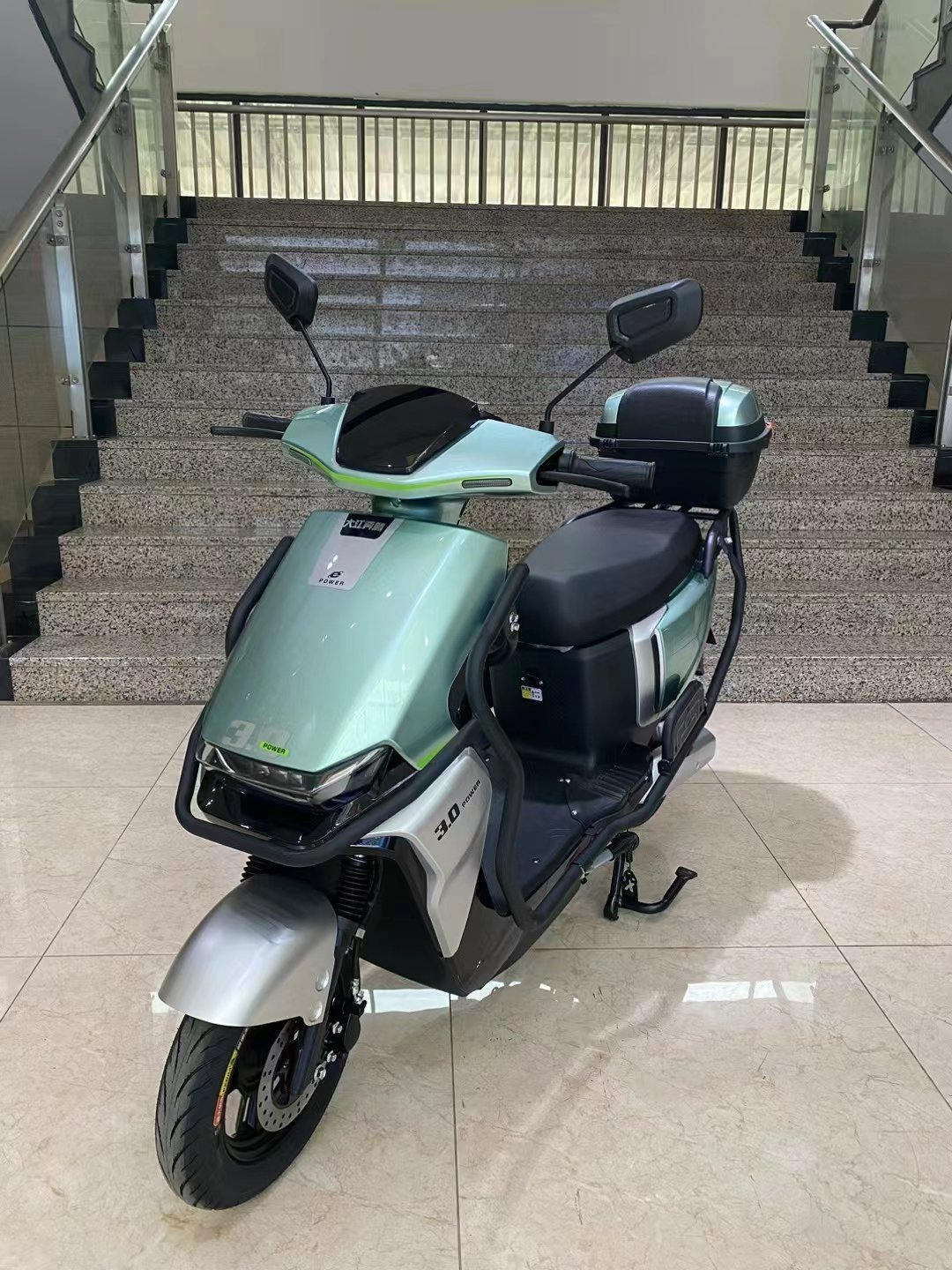 Motorcycles & Scooters > Electric motorcycles