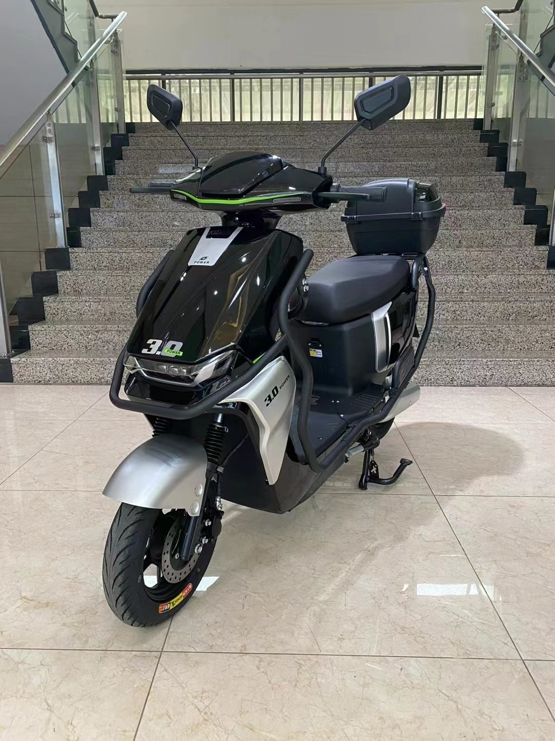 Motorcycles & Scooters > Electric motorcycles