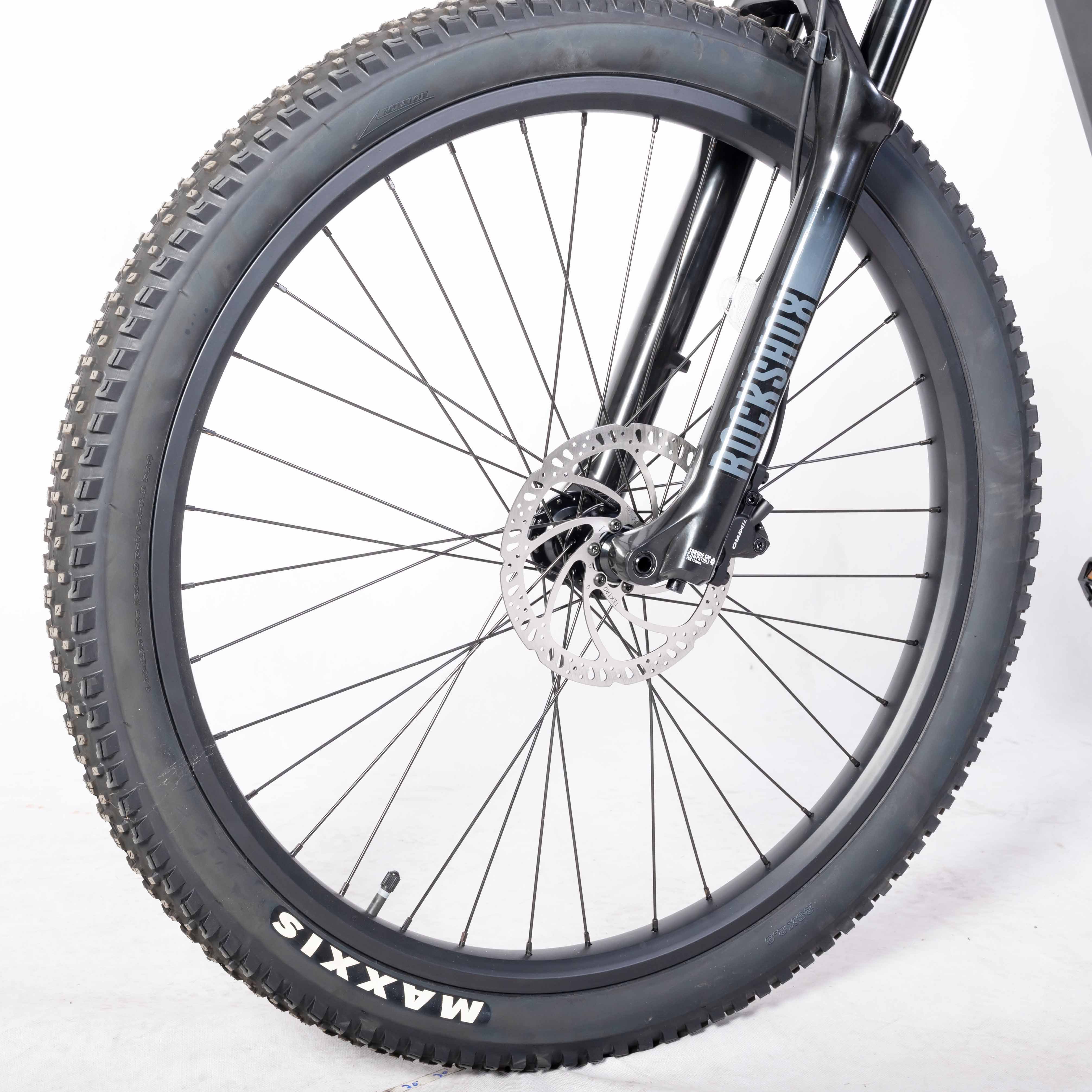 OEM Carbon Fiber MTB 29inch 1000W Electric Mountain Bike with Fat Tires High End Carbon Fiber Frame
