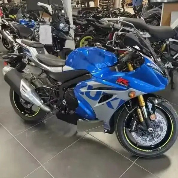 2022/2023 NEWLY SUZZUKIS GSXR1000 6SPEED TRANSMIISSION SPORRTS BIIKES