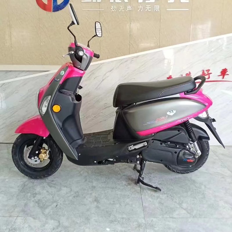 2023 Cheapest 50cc 110cc Gas Fuel Powered Scooter With Pedal For Adults Racing Motorcycle