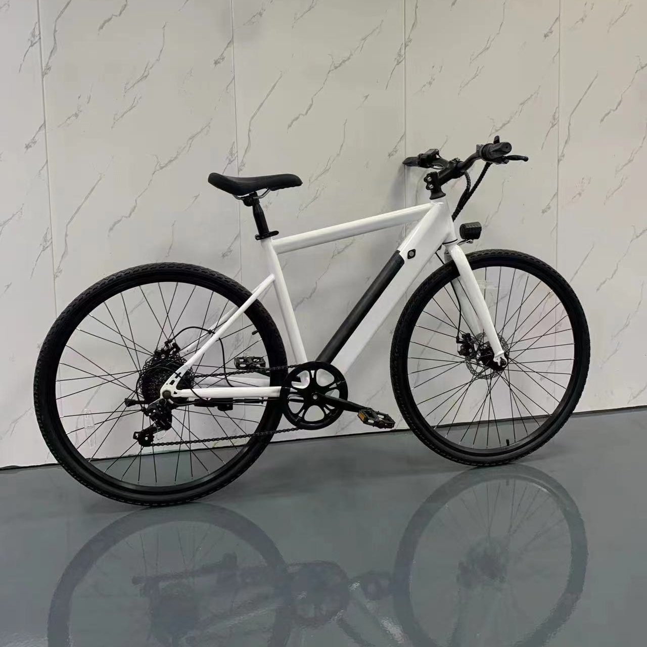 Electric Urban Bicycle 36V 13Ah Electric Bike Cheap E-Bike 250 Watt Light-Weight Ebike City Electric Bike