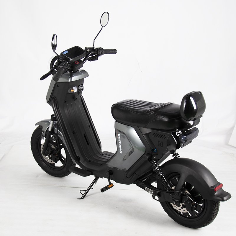 china factory electric scooter bike adults 1500w high speed 30Ah long range fat tire city electric bike road bicycle