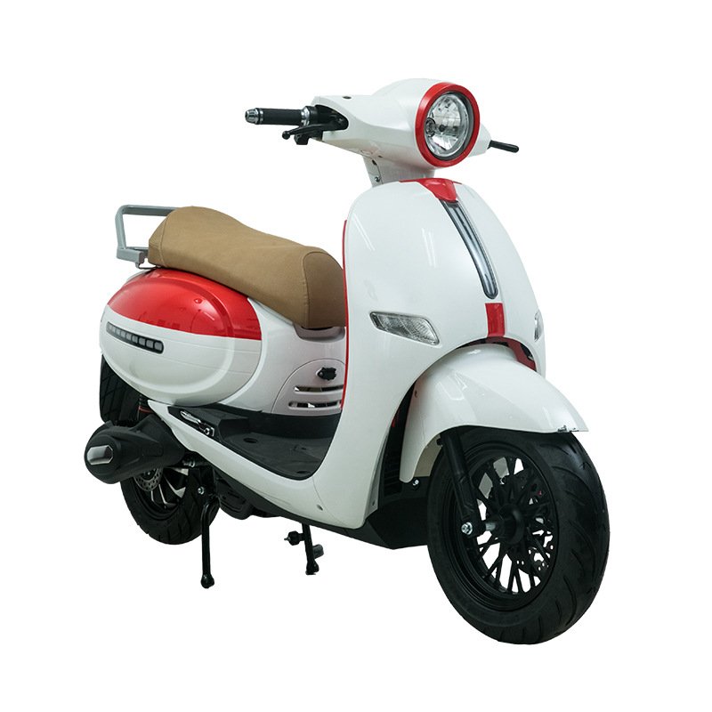 2024 Direct Selling New Adult Electric Motorcycle 1500W 60V 72V Electric Mobility Scooter Pedal Streetbikes Type 2000W Power