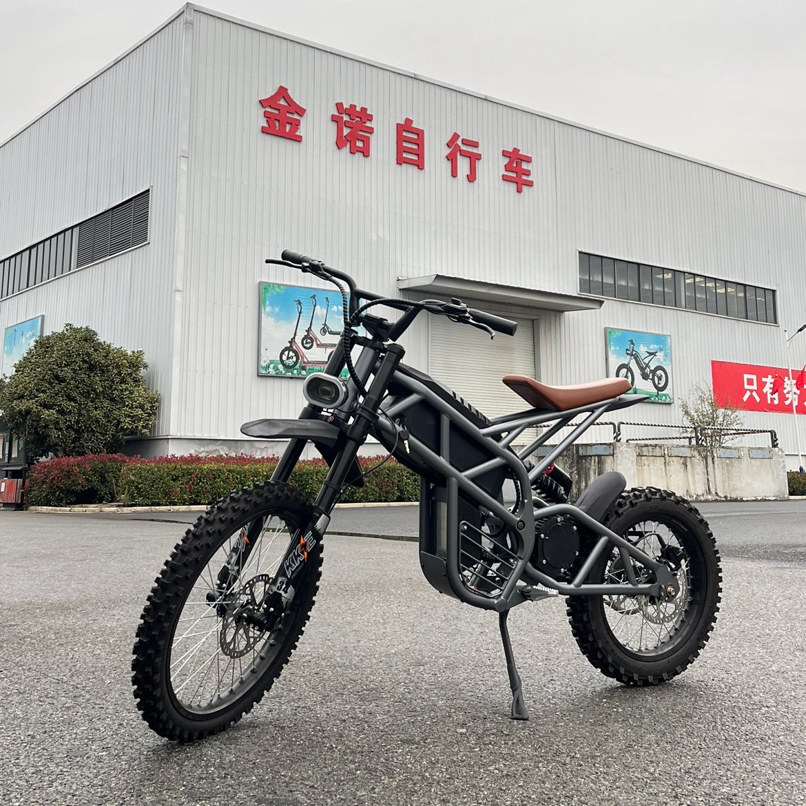 YIYKEN 2022 new electric mini dirt bike 2000w max output 4000 watt electric dirt bike motorcycle adult electric sportbike