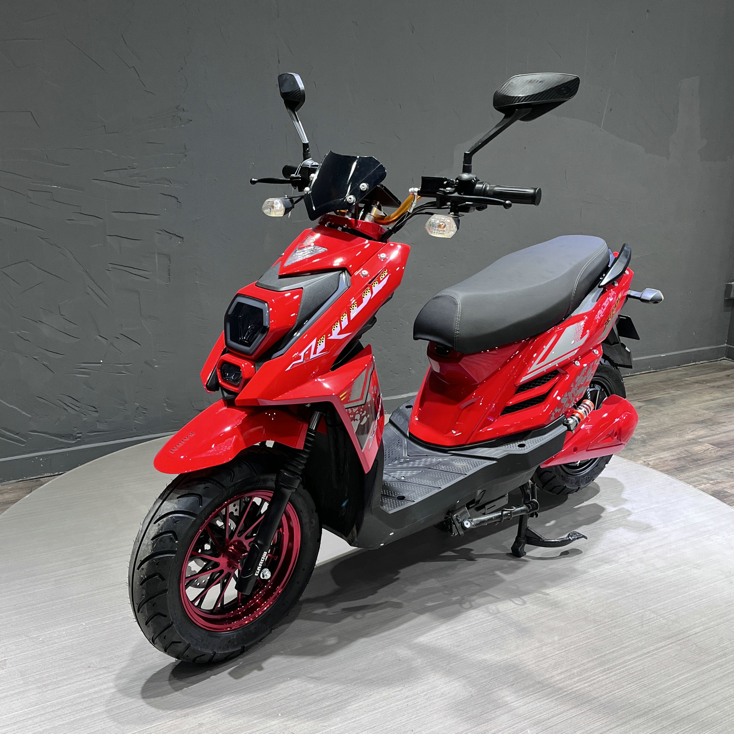 High Speed Mobility Scooters Powerful Adult Ebike 2000w Ckd Lithium Battery 2 Wheel Vehicle Elektro Delivery Motorcycle For Sale