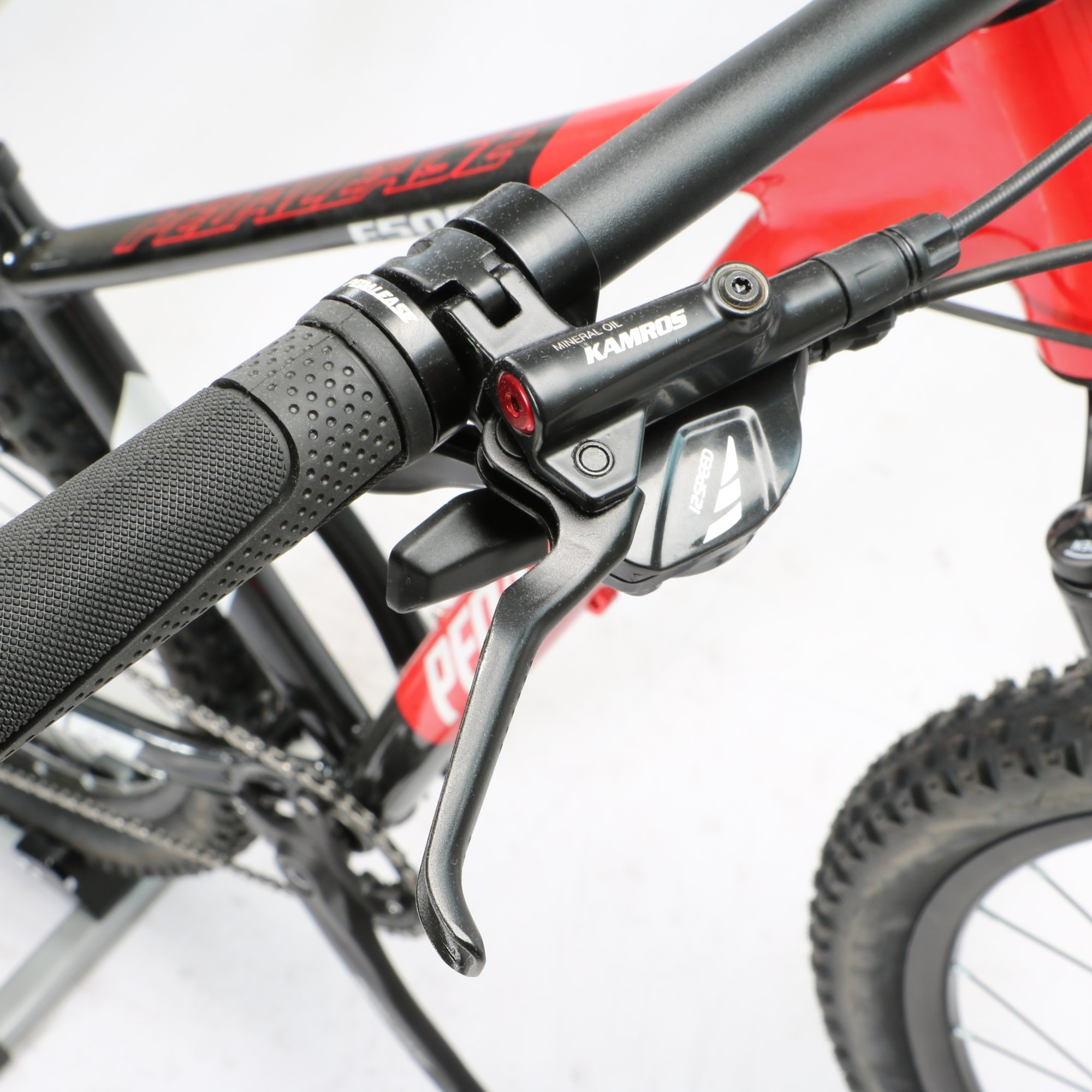 mountain bicycle factory offer 12 speed adult outdoor professional sport oil disc brake mountain bike
