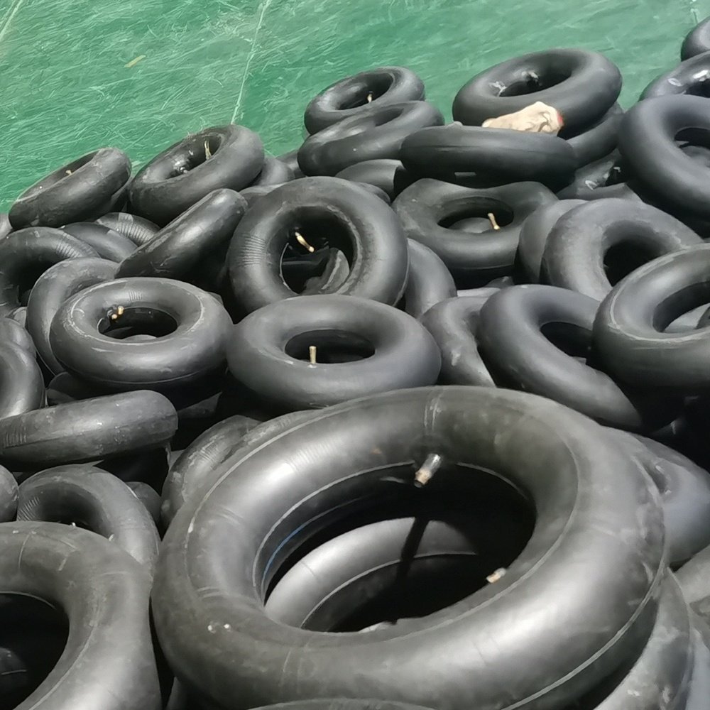 motorcycle Inner Tyre 300/325-17 Hot Sale Butyl Rubber OEM Color Material Natural Origin Type Tube Sample Place Model MPA