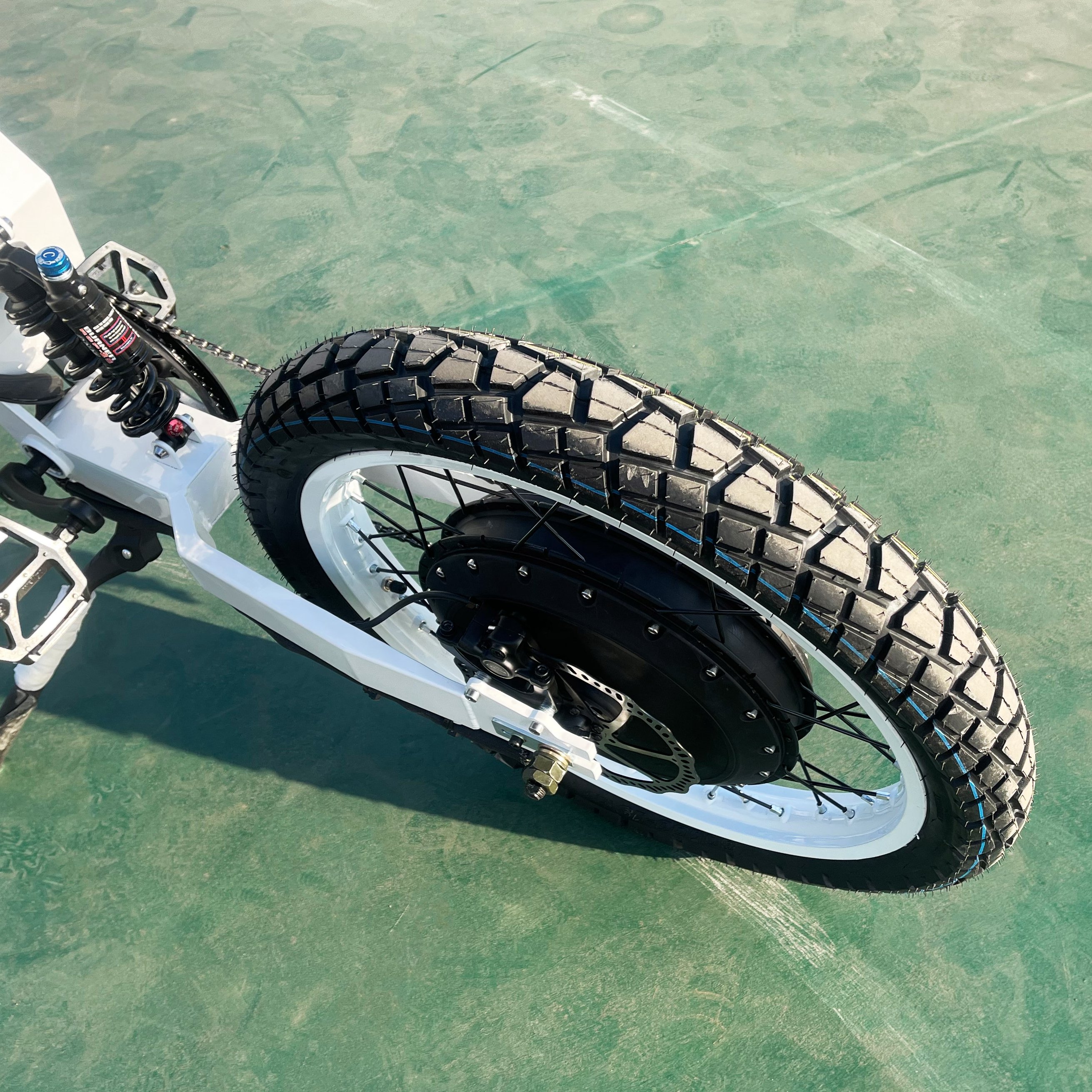 72v 8000 electric dirt bike electric bicycle eu warehouse long range ebike 19inch road k5 enduro ebike 8000w