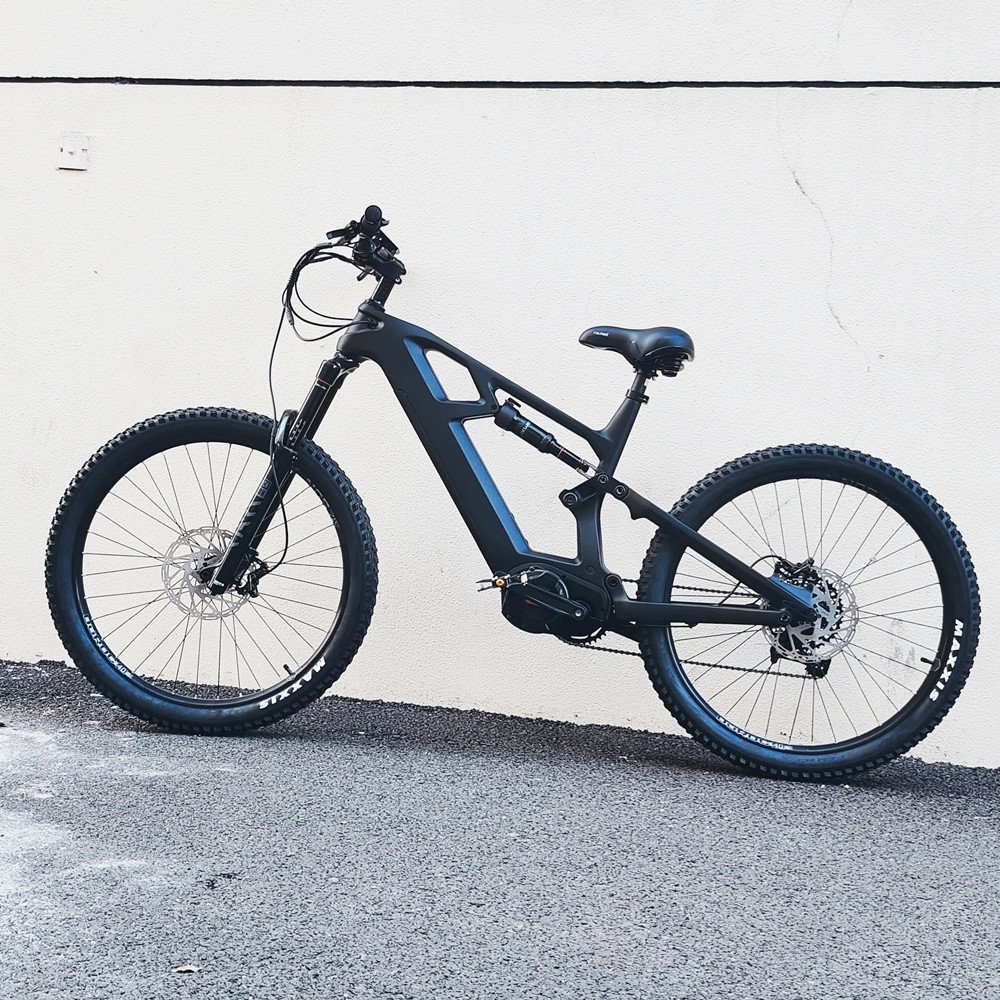 27.5*2.8 Electric Mountain Bike 1000w Bafang Ultra G510 Mid Motor 48v 17.5ah Battery Electric Bicycle Carbon Fiber Ebike