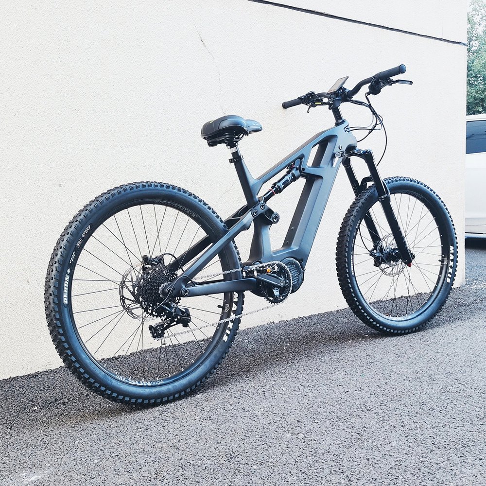 27.5*2.8 Electric Mountain Bike 1000w Bafang Ultra G510 Mid Motor 48v 17.5ah Battery Electric Bicycle Carbon Fiber Ebike