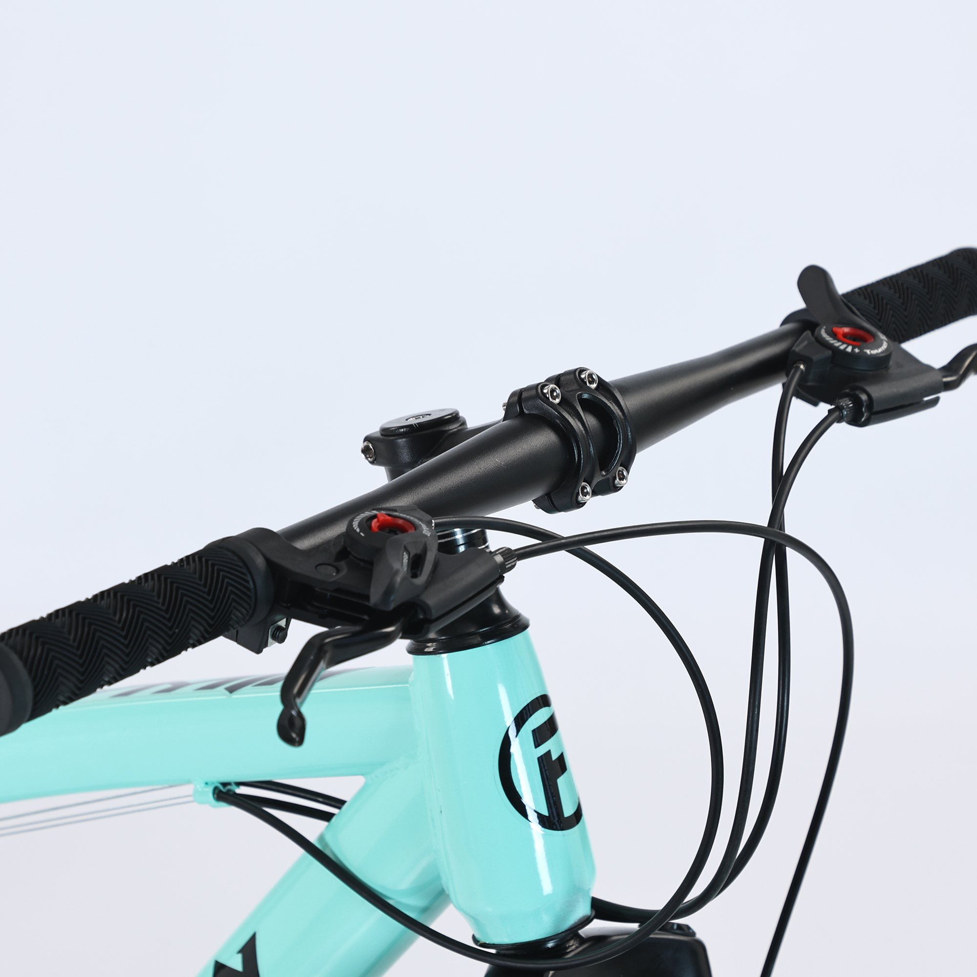Wholesale 24 Inch 26 Inch Adult mountain bike 21 Speed Shock Absorbing Fork Multicolor Optional Unisex Universal Sports Bicycles