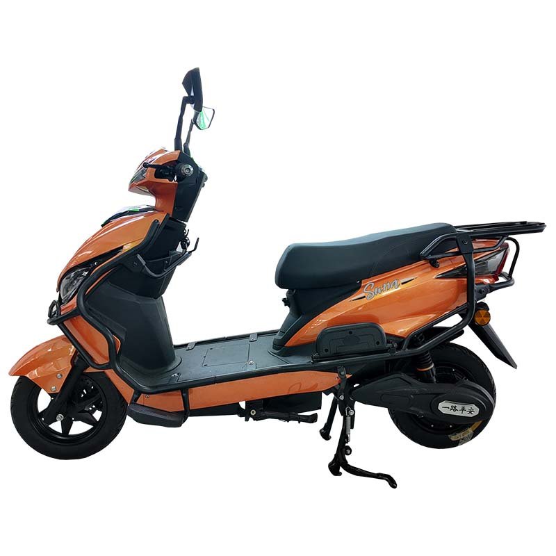 Southeast Asia XA-8 1500W Electric Motorcycles 50km/h Touring Motorcycles with Front Disc Rear Drum Brake Certified 72V Voltage