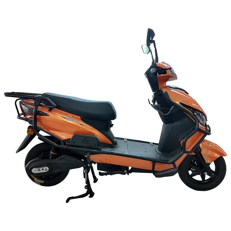Southeast Asia XA-8 1500W Electric Motorcycles 50km/h Touring Motorcycles with Front Disc Rear Drum Brake Certified 72V Voltage