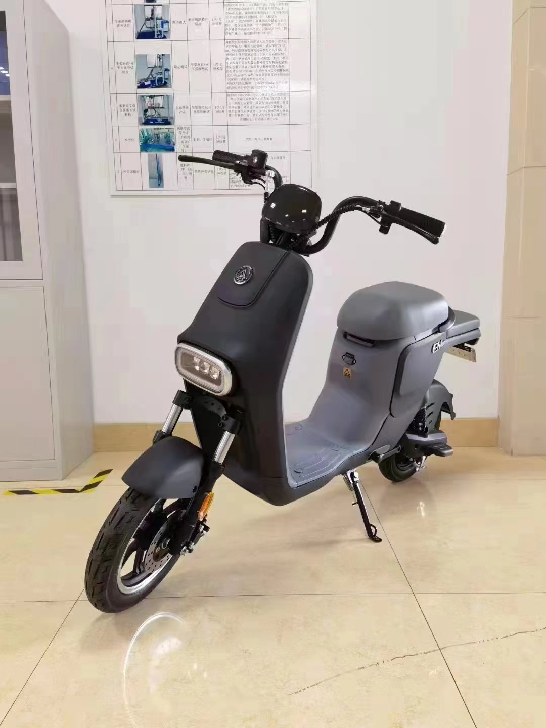 Factory Price China Motorized Electric Scooters Powerful Adult Streebikes 750w Elektro Sportbikes 2 Wheel Fat Tire Ev Bicycles