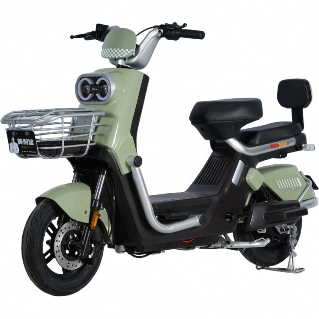 CE Approved New Model Electric City Bike 48v Battery 350W/500W Central Motor Steel Frame with Pedals
