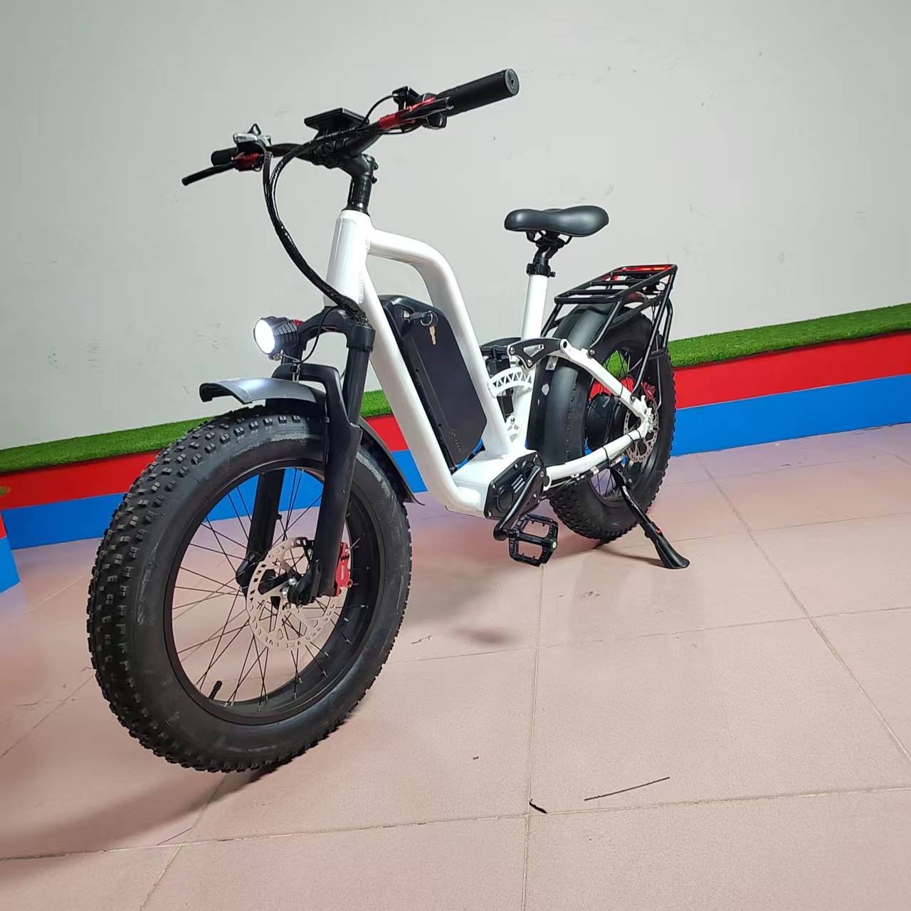 1000W Bafang Motor Step Thru New Electric Bike 52V22Ah Full Suspension Anti-punctured Fat Tire Aluminum Alloy frame City ebike