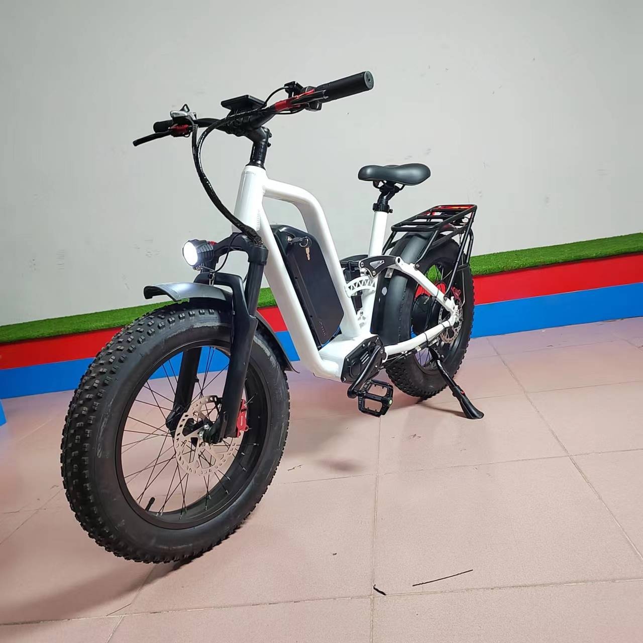 1000W Bafang Motor Step Thru New Electric Bike 52V22Ah Full Suspension Anti-punctured Fat Tire Aluminum Alloy frame City ebike