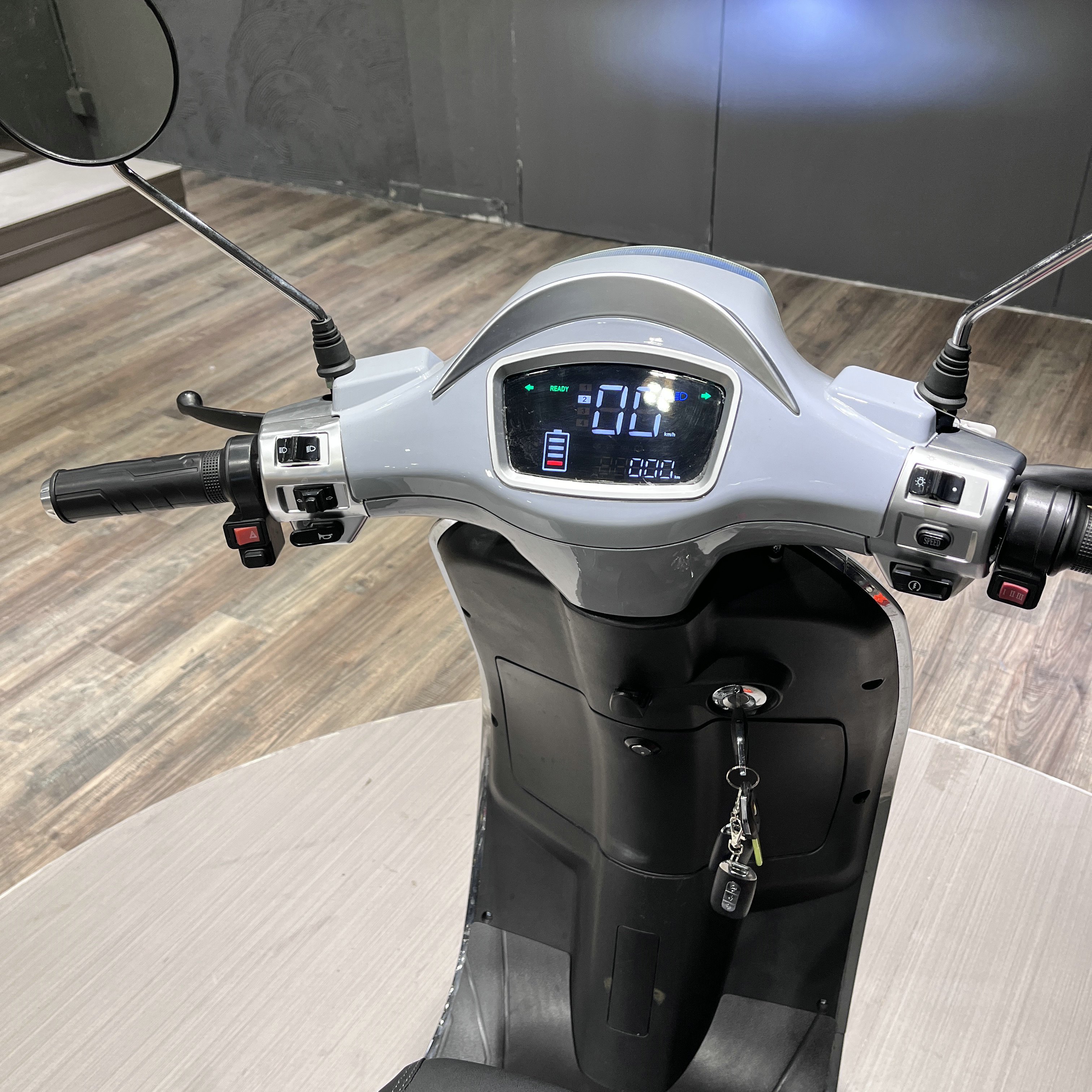 Retro Electrico Motorcycle 1000w Ckd 2 Wheel Bike Mobility Electro Kick Scooter Powerful Adult Moto Removable Battery Sportbikes