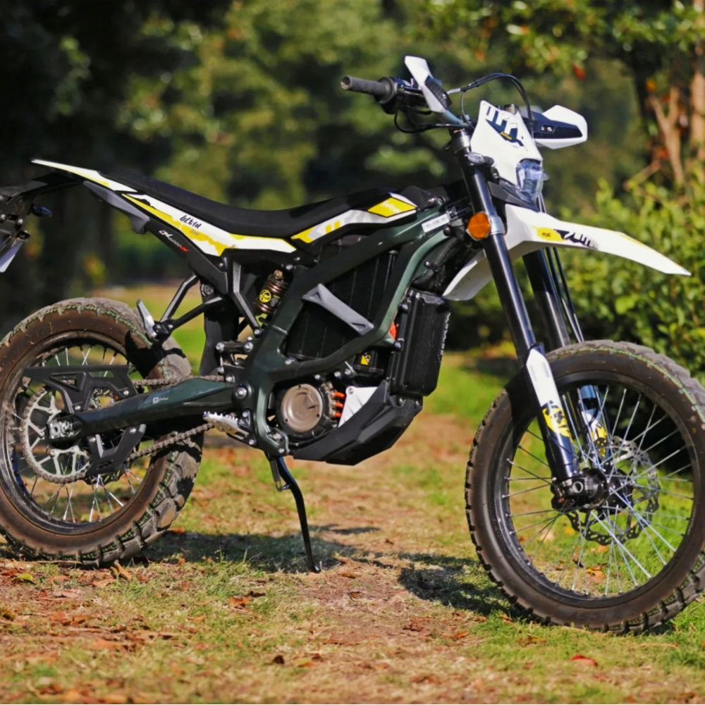 2024 Surron Electric off Road ebike 12.5KW 90km/h SurRon Electric Mountain Bike 74V 55Ah Electric Road legal Dirt ebike